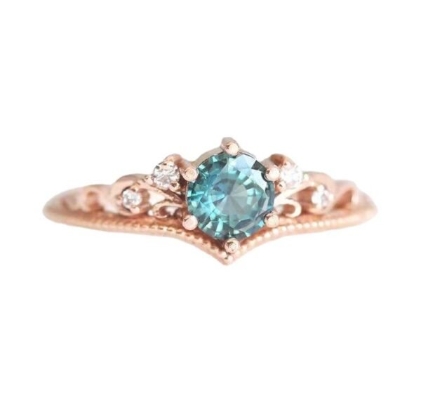 Elegant Rose Gold-Plated Ring – Timeless Sparkle