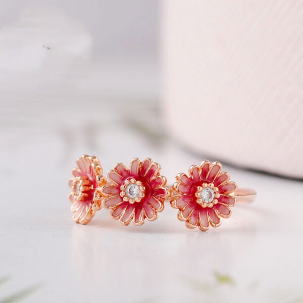Pink Daisy Trio Ring – 925 Sterling Silver Floral Design