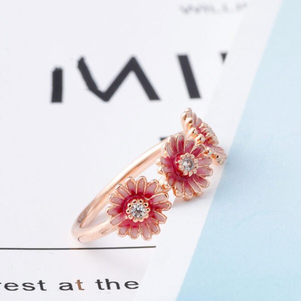 Pink Daisy Trio Ring – 925 Sterling Silver Floral Design
