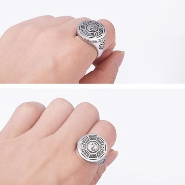 ea241d62-e59b-40bf-901b-ea7909021fdc.jpg Bold Vintage Silver-Tone Adjustable Ring